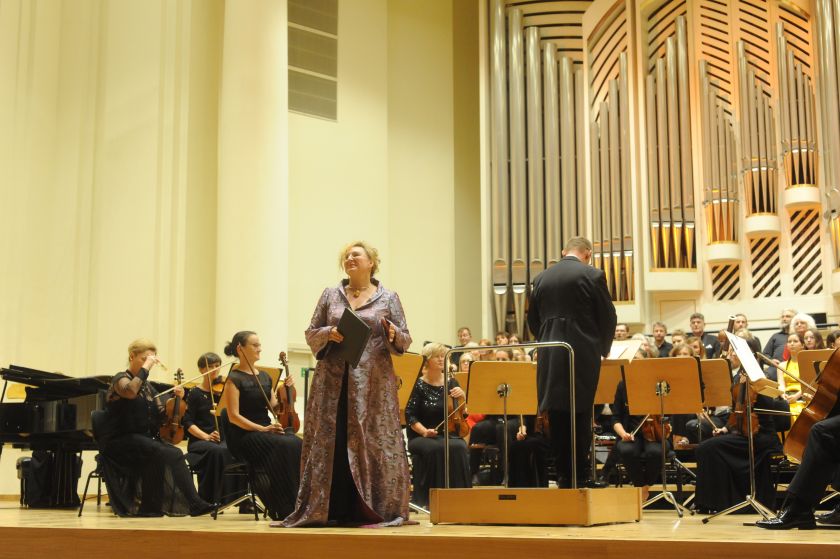 I Międzynarodowy Konkurs i Festiwal im. Moniki Swarowskiej-Walawskiej w Krzeszowicach, fot. Marian Lewicki, Małgorzata Winiarska
