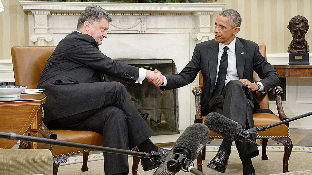 Petro Poroszenko i Barack Obama (fot. PAP/EPA/Olivier Douliery)