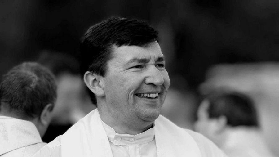 Rowerzysta, który zginął w poniedziałek w Orzechówce, to znany duchowny - Zbigniew Rek. Zdjęcie archiwalne: Echo Dnia 