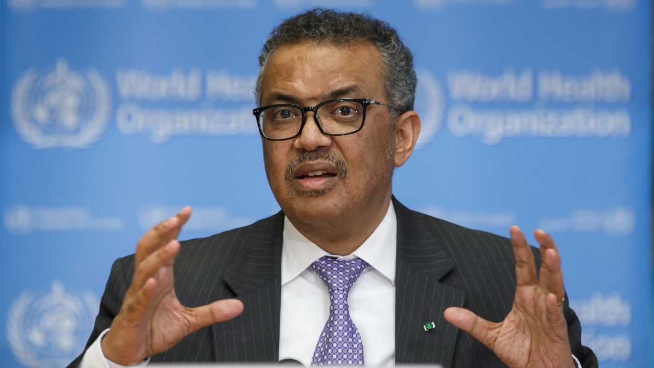 Dyrektor generalny WHO Tedros Adhanom Ghebreyesus (fot. PAP/EPA/SALVATORE DI NOLFI) Dyrektor generalny WHO Tedros Adhanom Ghebreyesus (fot. PAP/EPA/SALVATORE DI NOLFI)