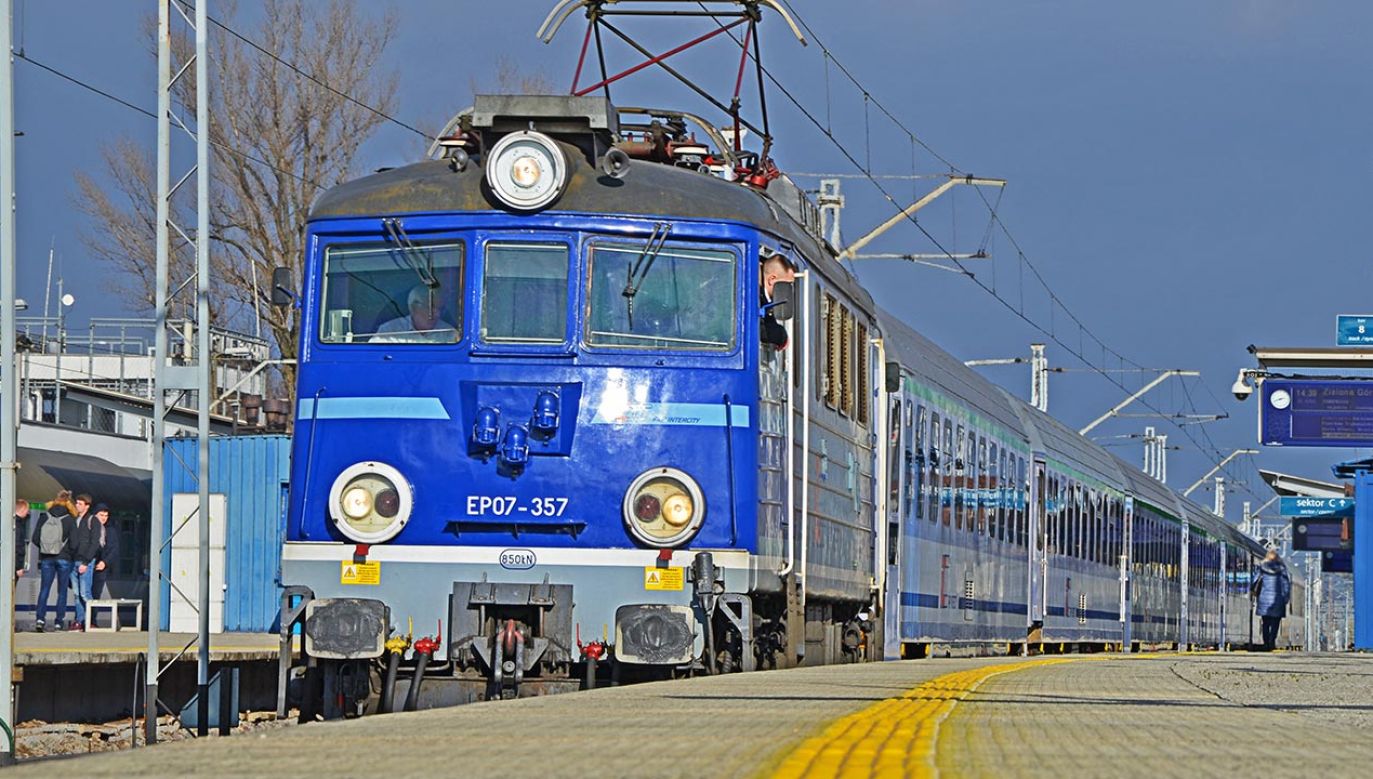 Przebudowa przystanków kolejowych (fot. Shutterstock)