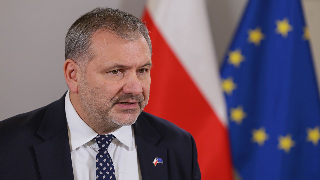 Nie skracaliśmy tą ustawą kadencji &bdquo;neo-KRS&rdquo;, co było gł&oacute;wnym zastrzeżeniem do poprzedniej ustawy. Jednocześnie dbaliśmy o to, żeby wszyscy sędziowie mieli prawo do wybierania...