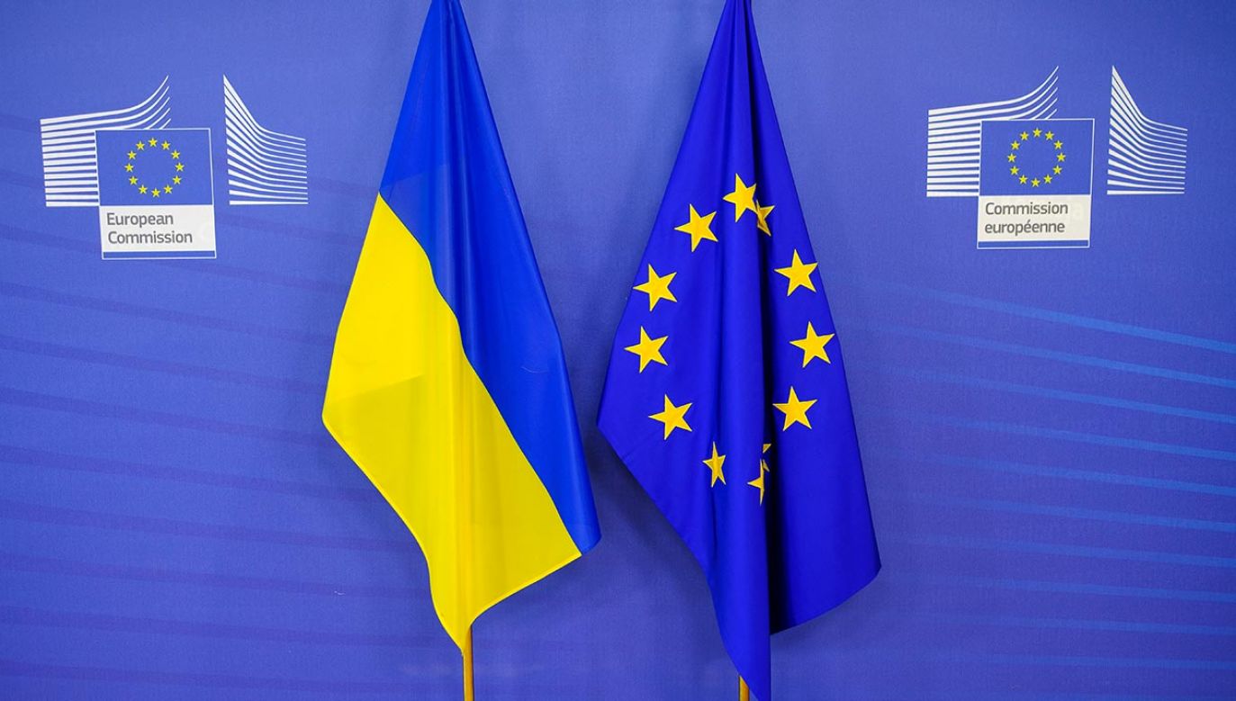 Komisja Europejska proponuje nowy pakiet nadzwyczajnej pomocy makrofinansowej Ukrainie (fot. Andia/Universal Images Group via Getty Images)