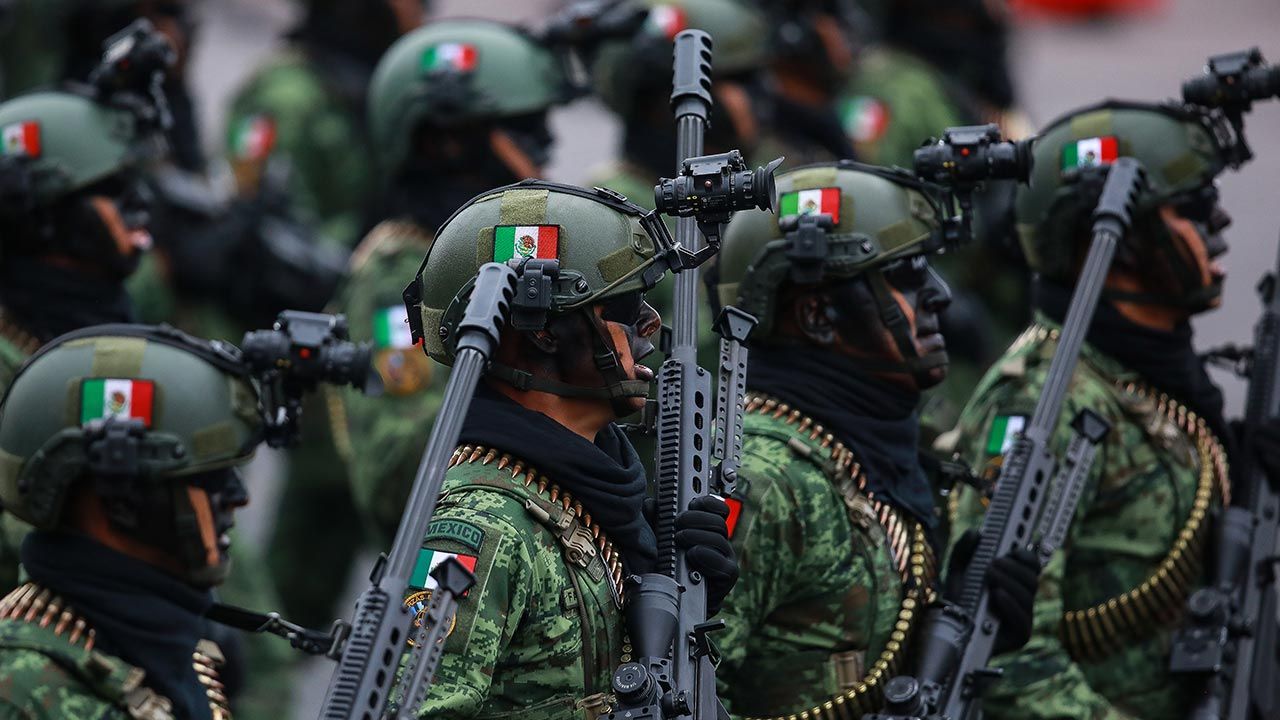 Meksykańskie wojsko (fot. Manuel Velasquez/Getty Images)