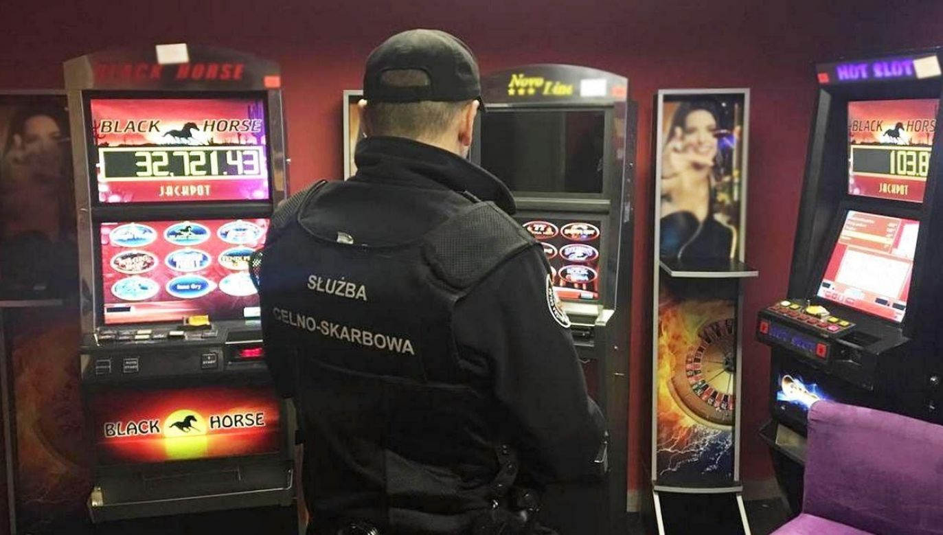 Gang rozpracowują mazowieckie „pezety” Prokuratury Krajowej (fot. KAS, zdjęcie ilustracyjne) 