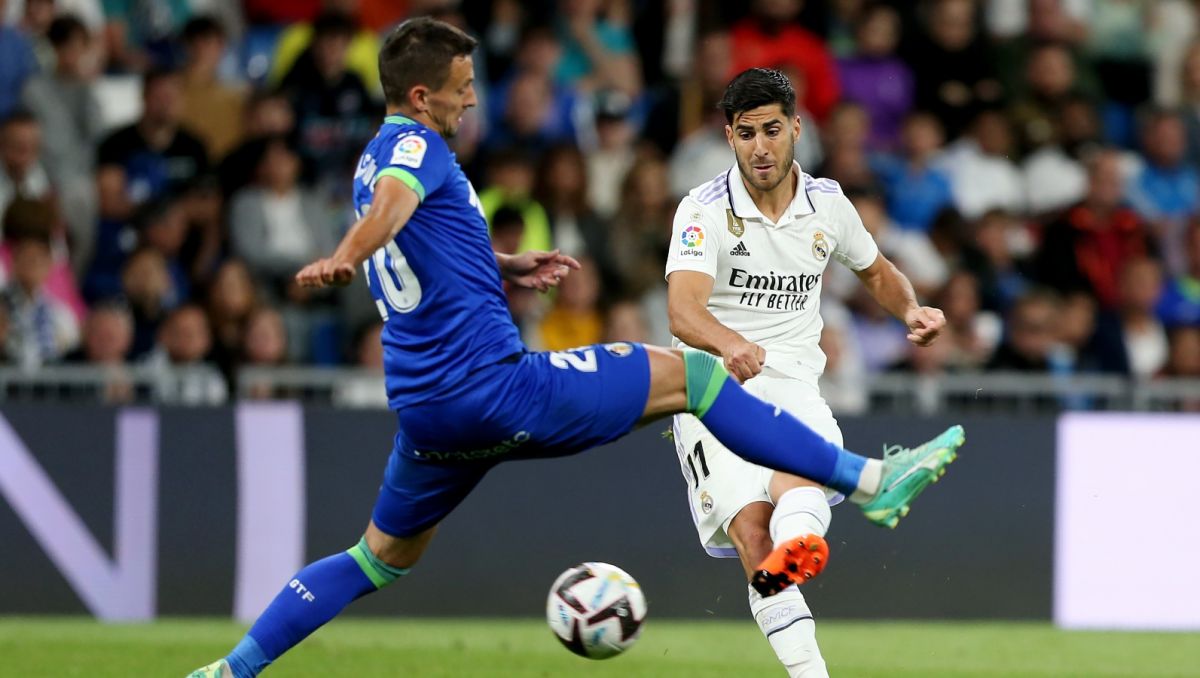 Marco Asensio i Nemanja Maksimović (fot. Getty Images) Marco Asensio i Nemanja Maksimović (fot. Getty Images)