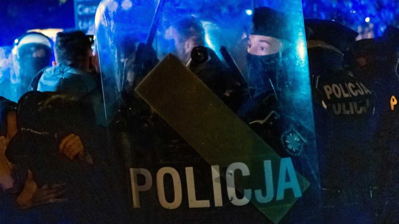 W Gdyni interweniowała policja (fot. PAP/Andrzej Grygiel) W Gdyni interweniowała policja (fot. PAP/Andrzej Grygiel)