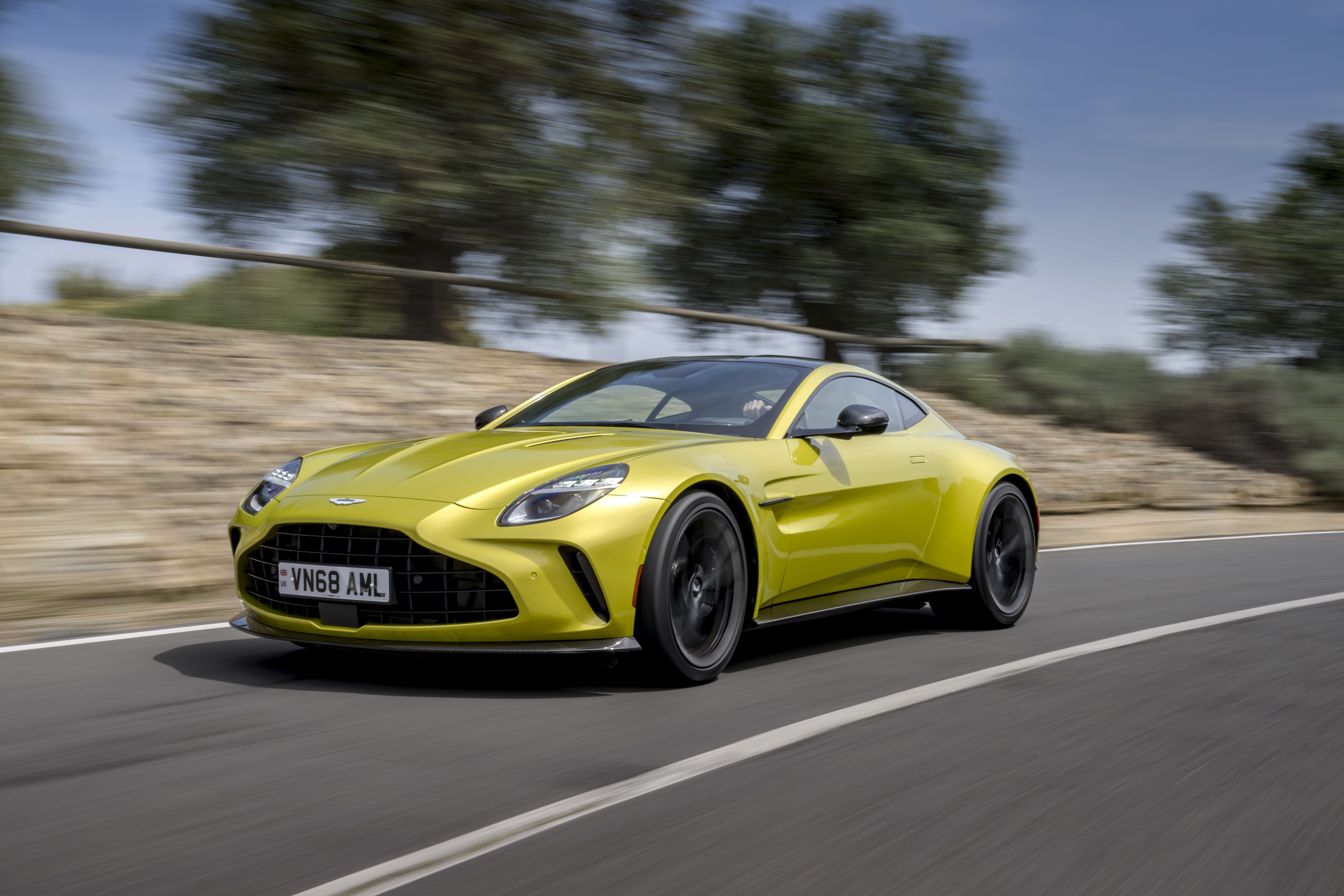 Aston Martin Vantage