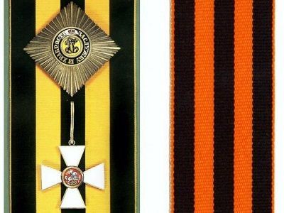 Злева – стужка ордэну Святога Георгія, справа – гвардзейская стужка. Крыніца: Wikimedia Commons