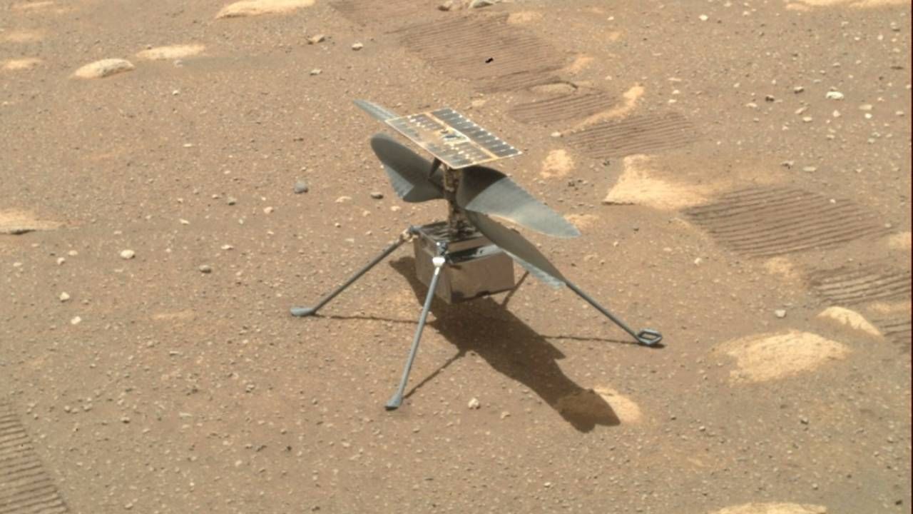 Śmigłowiec Ingenuity (fot. PAP/EPA//NASA) Śmigłowiec Ingenuity (fot. PAP/EPA//NASA)