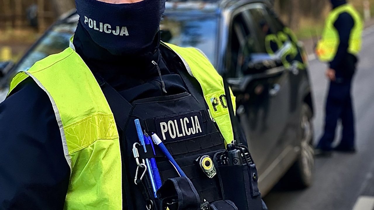 Przy drodze znaleziono ranną kobietę (fot. policja.pl, zdjęcie ilustracyjne)