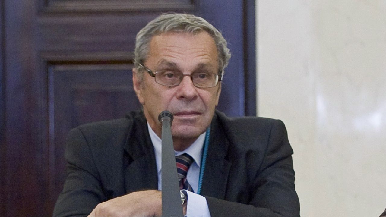maciej kozłowski maciej kozłowski