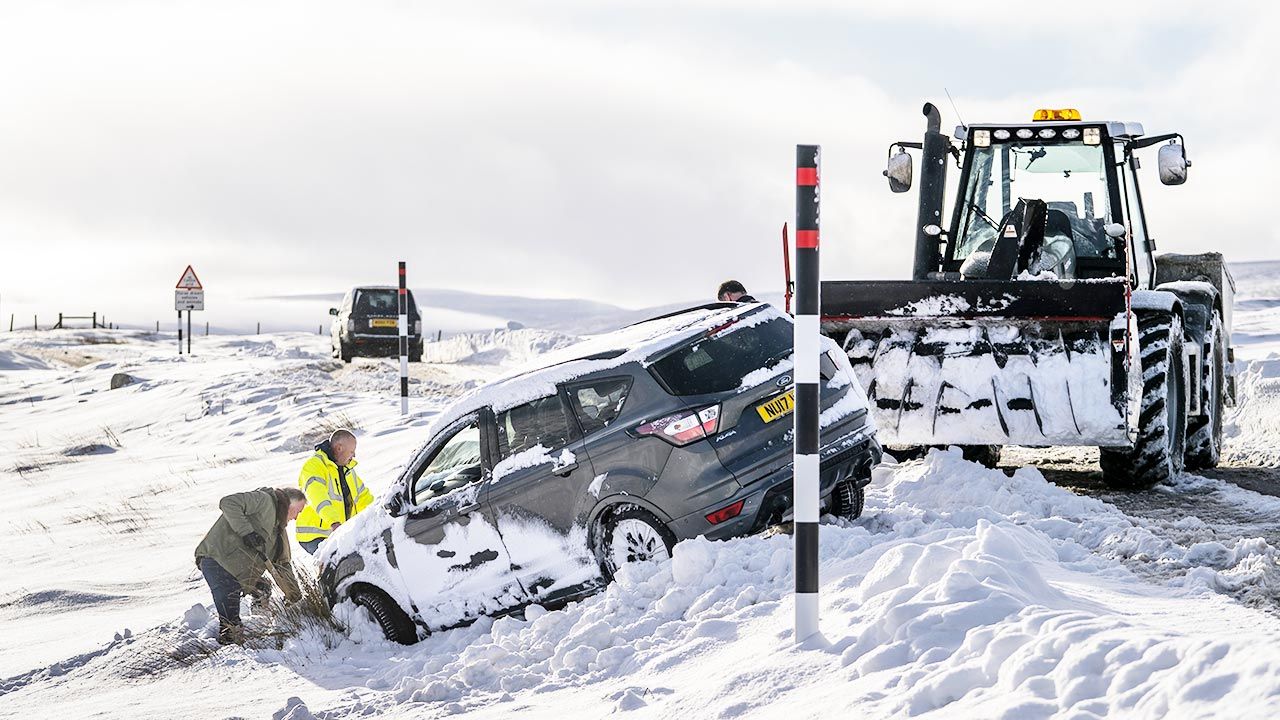 Usuwanie skutków burzy śnieżnej może potrwać nawet do końca tygodnia (fot. Danny Lawson/PA Images via Getty Images)