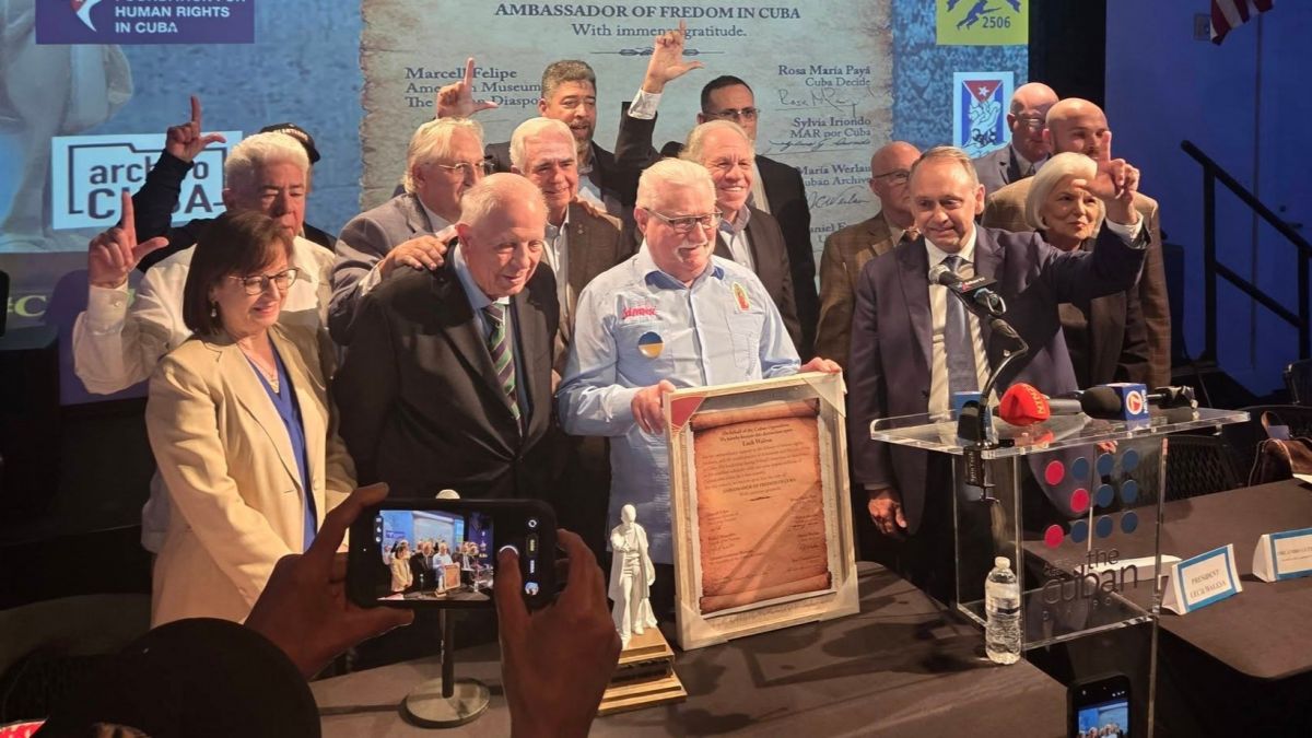 Wałęsa named ‘ambassador of freedom’ for Cuba by exiles in Miami