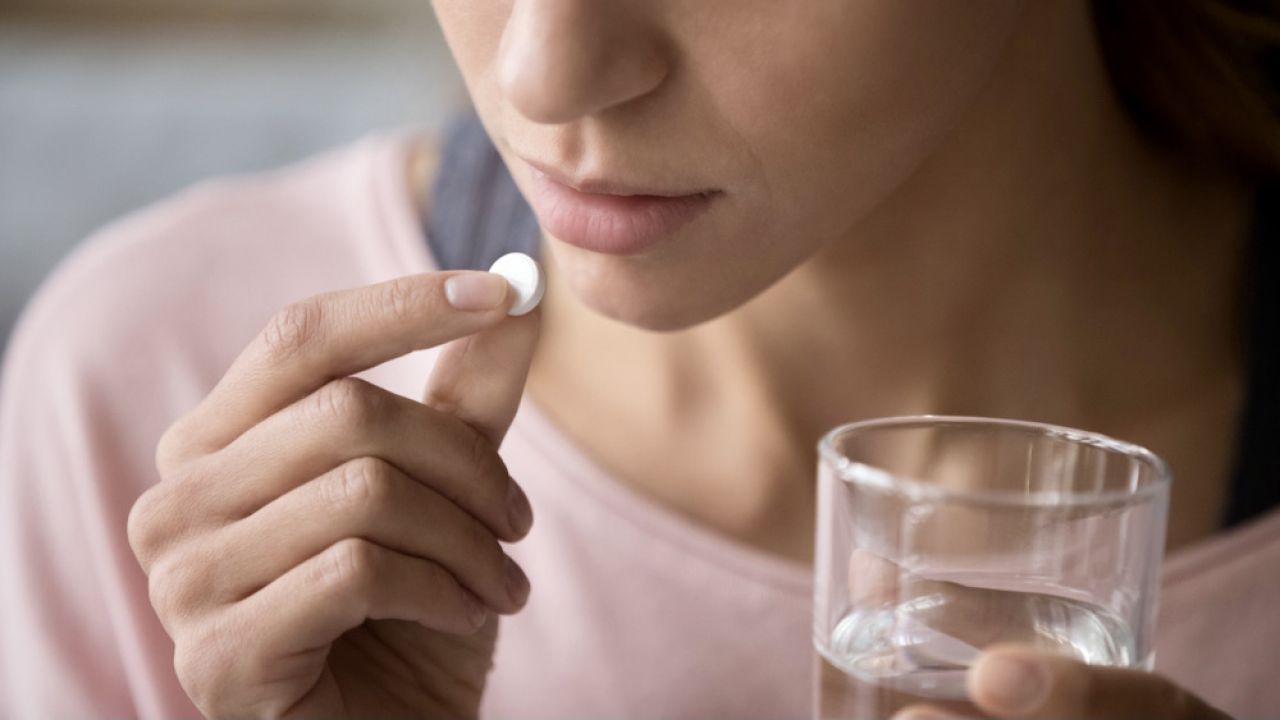Pacjenci powinni odstawić lek (fot. Shutterstock/fizkes) Pacjenci powinni odstawić lek (fot. Shutterstock/fizkes)