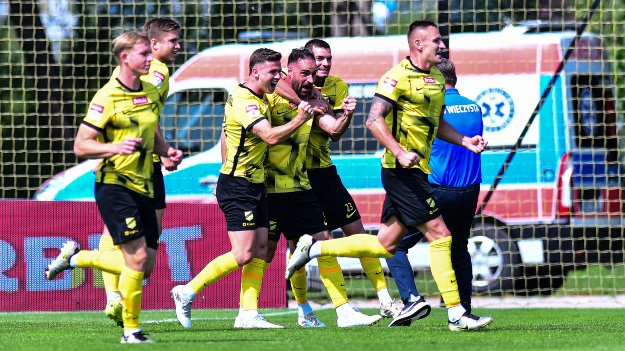 Wieczysta Kraków w finale drugoligowych baraży (fot. 400mm.pl/