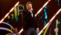 Rafał Brzozowski przypomniał jeden z największych przebojów nieodżałowanego Krzysztofa Krawczyka 