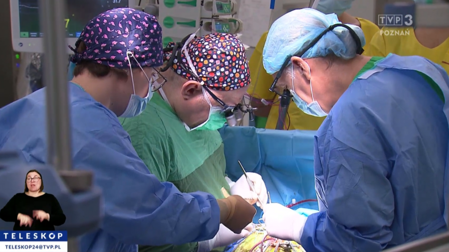 Poznań.Operowali 10-dniowe dziecko. Groziła mu śmierć (fot. TVP3 Poznań)