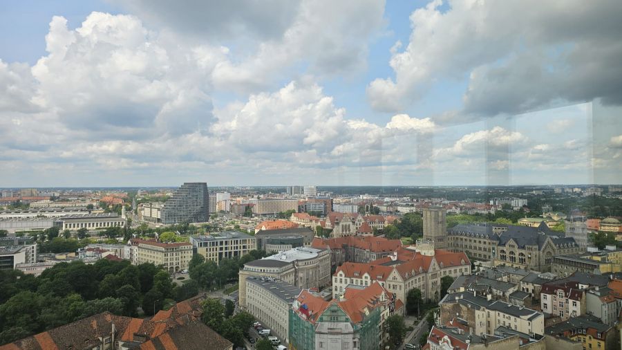 Poznań - otwarcie tarasu na dachu Collegium Altum (fot. Gmina Komorniki/Facebook)
