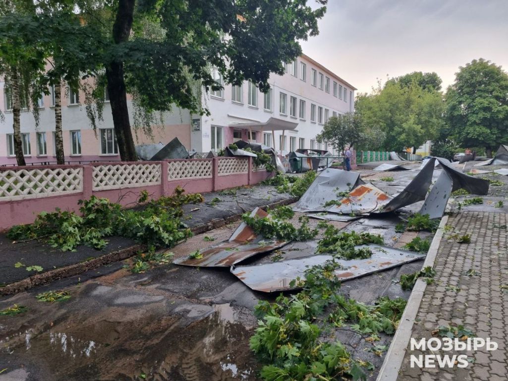 Наступствы ўрагану ў Мазыры, 14 ліпеня 2024 году. (Фота: mozyr_news / Telegram)