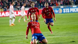 Jonatan Braut Brunes (fot. PAP/Waldemar Deska) Jonatan Braut Brunes zdobył dwie bramki w domowym meczu STS Pucharu Polski z Cracovią i wydatnie pomógł swojej drużynie w wywalczeniu awansu do kolejnej rundy (fot. PAP/Waldemar Deska)