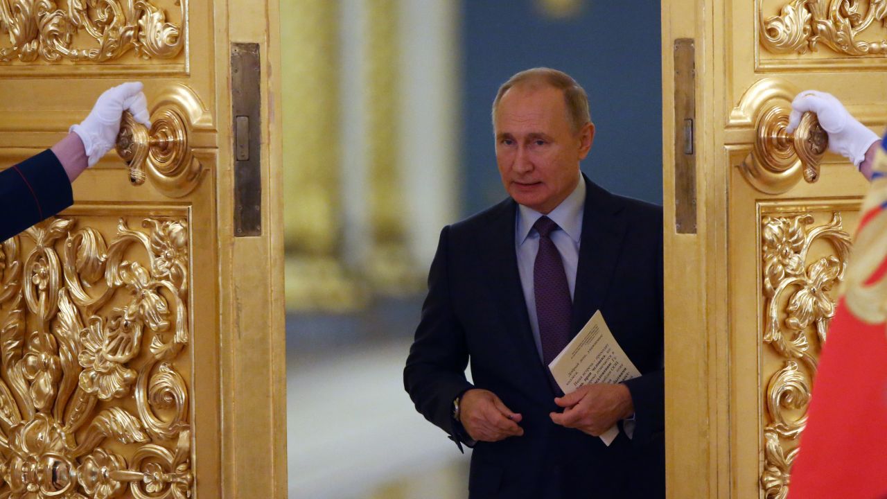 Władimir Putin traci swoją popularność  (Photo by Mikhail Svetlov/Getty Images)