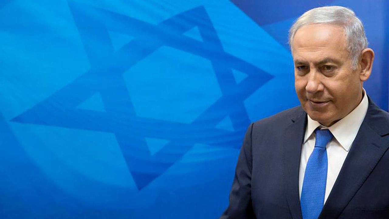 Wypowiedź Netanjahu zinterpretowano jako aluzję do posiadanej rzekomo broni jądrowej (fot. REUTERS/Sebastian Scheiner)