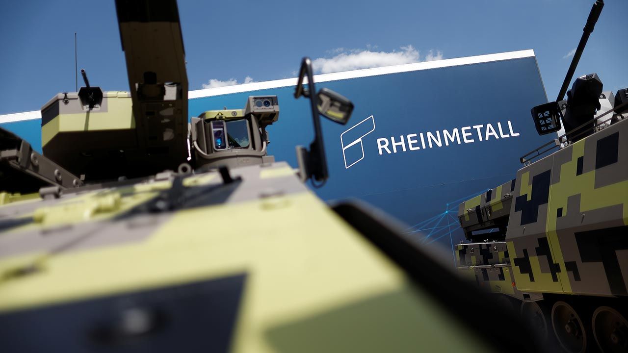 Koncer Rheinmetall od początku wojny odnotował ponad dwukrotny wzrost kursu akcji (fot.  BENOIT TESSIER / Reuters / Forum)