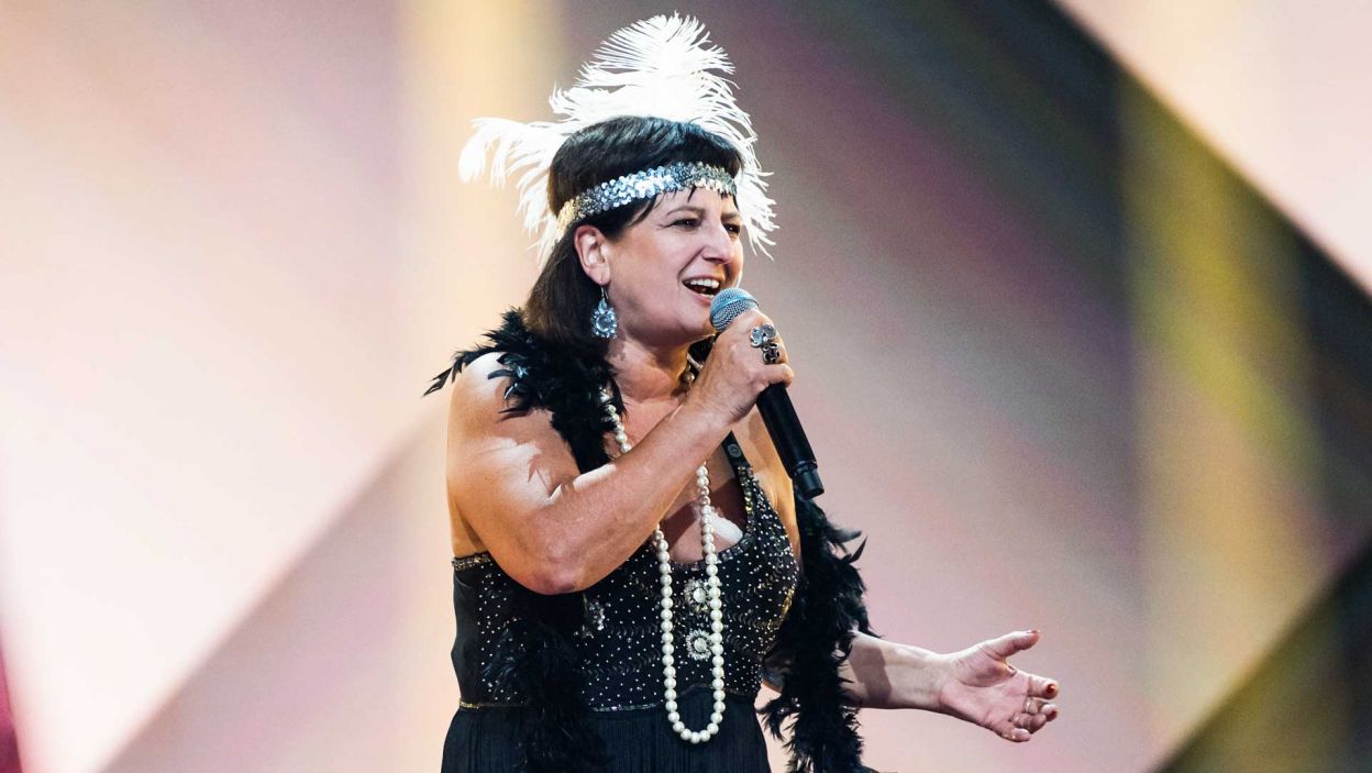 Barbara Lorenzetti ma za sobą charyzmatyczne wykonanie piosenki „Rebeka” Sławy Przybylskiej. Uczestnika wybrała drużynę Alicji Majewskiej. Fot. Arsen Petrovych, Natasza Młudzik/ TVP