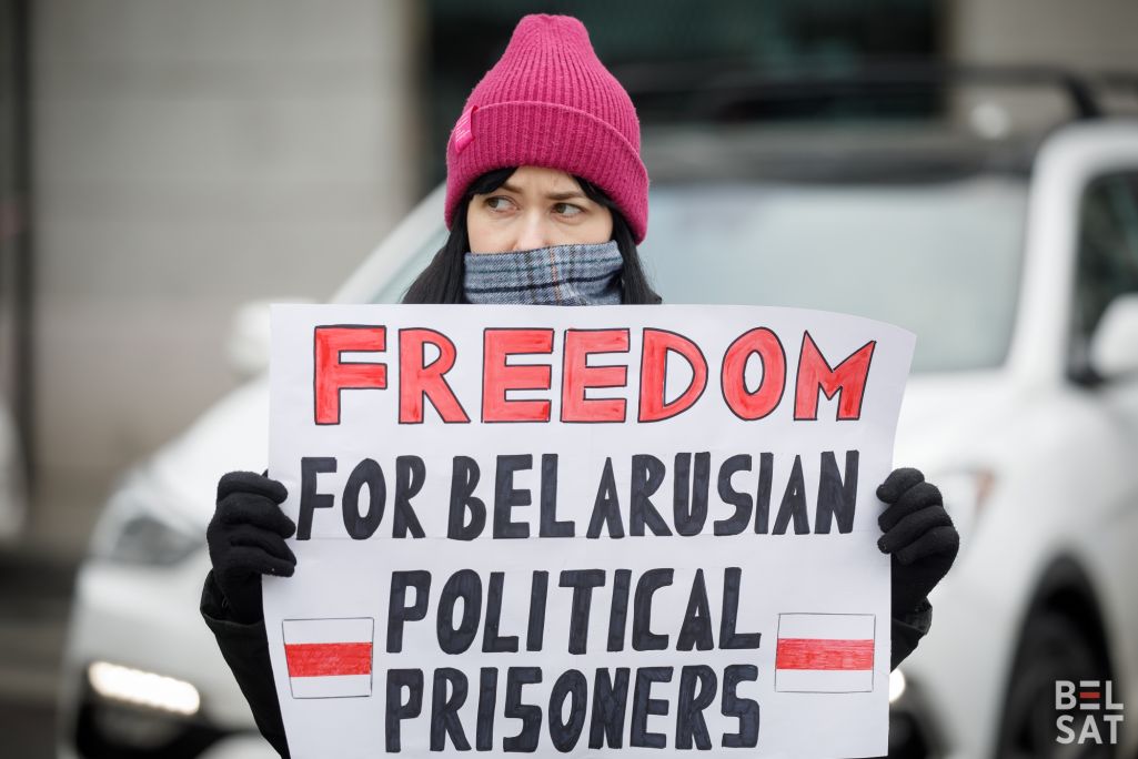 Ланцуг салідарнасці ў Вільні (Фота: Белсат)