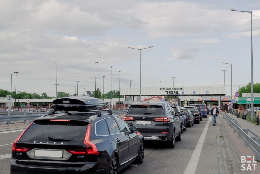Варшаўскі мост удзень 12 чэрвеня. (Фота: gpk.gov.by)