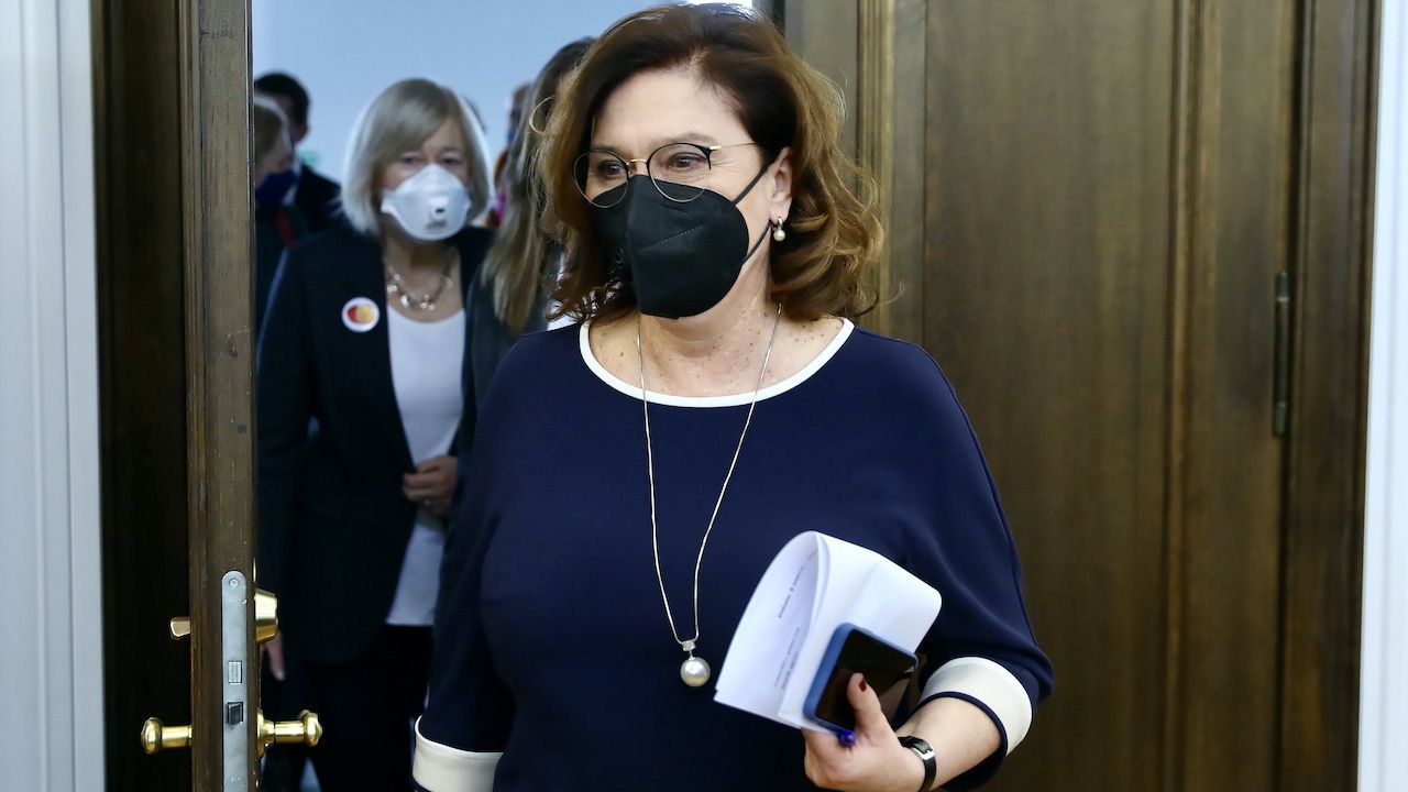 Małgorzata Kidawa-Błońska mówiła o polityce jako trudnym rzemiośle (fot. arch.PAP/Rafał Guz) Małgorzata Kidawa-Błońska mówiła o polityce jako trudnym rzemiośle (fot. arch.PAP/Rafał Guz)