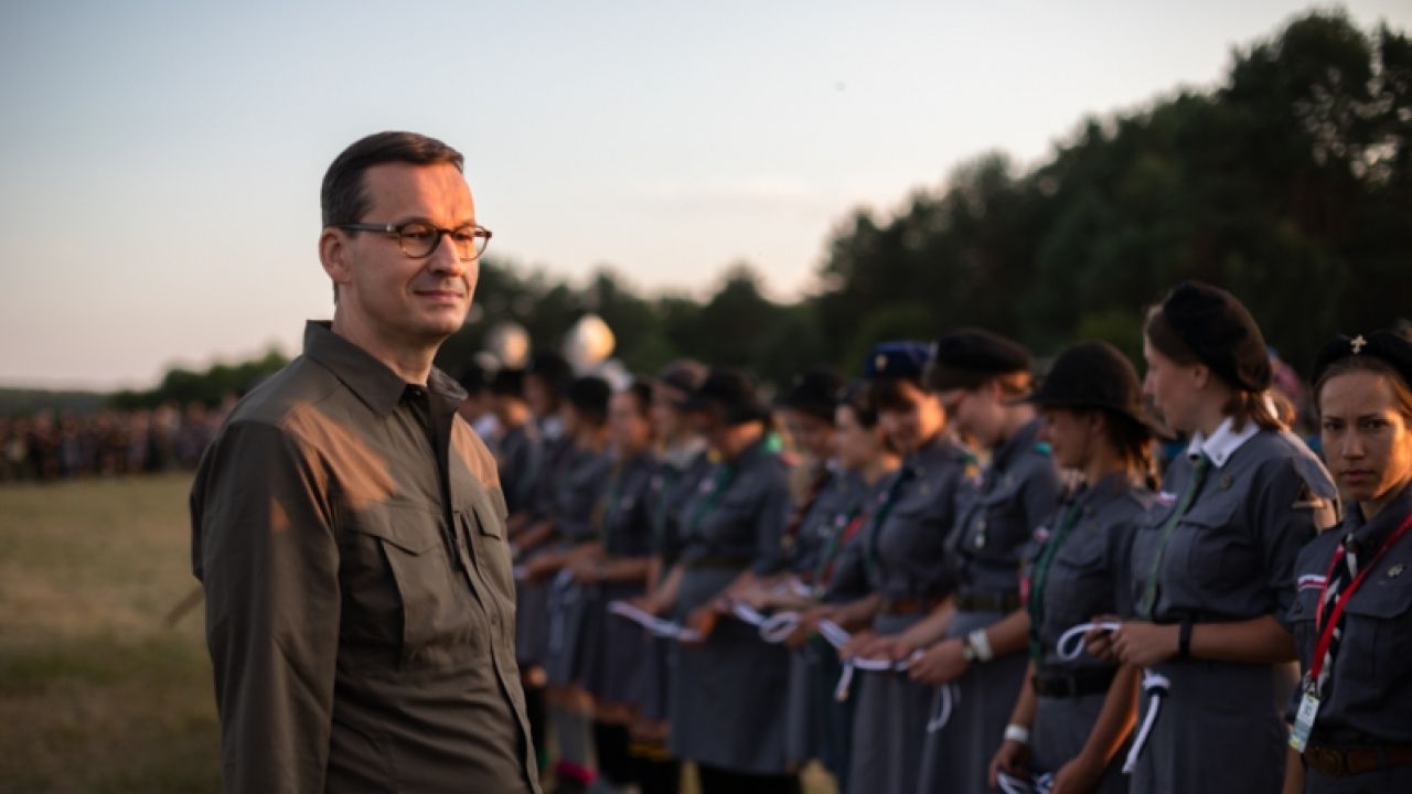 Morawiecki apeluje do młodych ludzi: nie używajcie dopalaczy, to straszne  świństwo - tvp.info