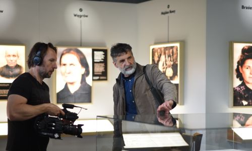 Dariusz Walusiak podczas nagrywania filmu. Fot. Julia Popławska-Walusiak