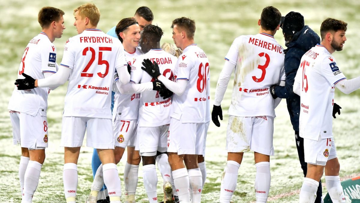 Wisla Krakow Peter Hyballa Skreslil Juz Czterech Zawodnikow Sport Tvp Pl