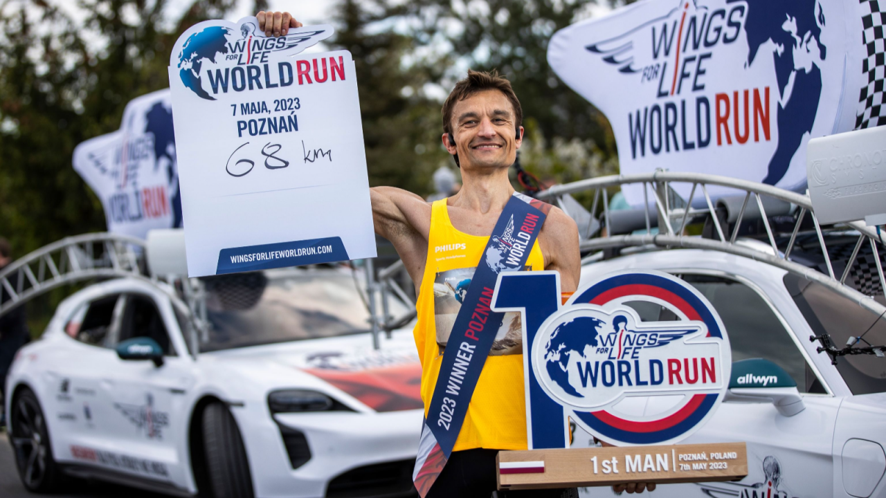 Dariusz Nożyński drugi na świecie w Wings for Life 2023. Polacy
