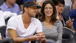 Michael Phelps (L) i Nichole Johnson (fot. Getty)