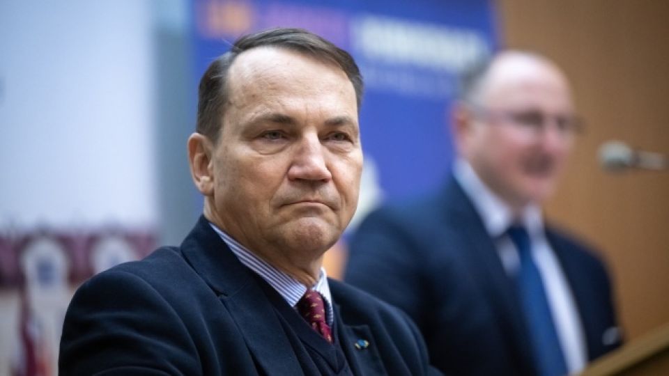 Political asylum a national remit, not EU law, says Polish FM