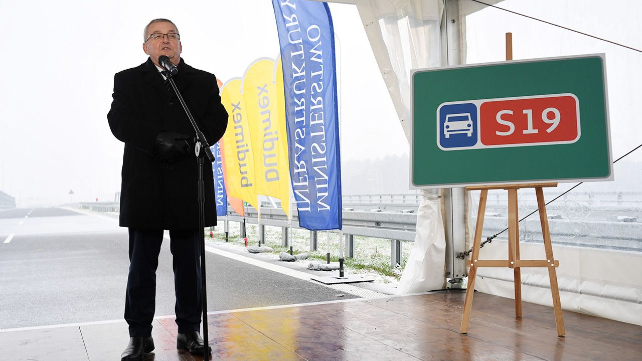 Minister infrastruktury Andrzej Adamczyk (fot. PAP/Darek Delmanowicz)