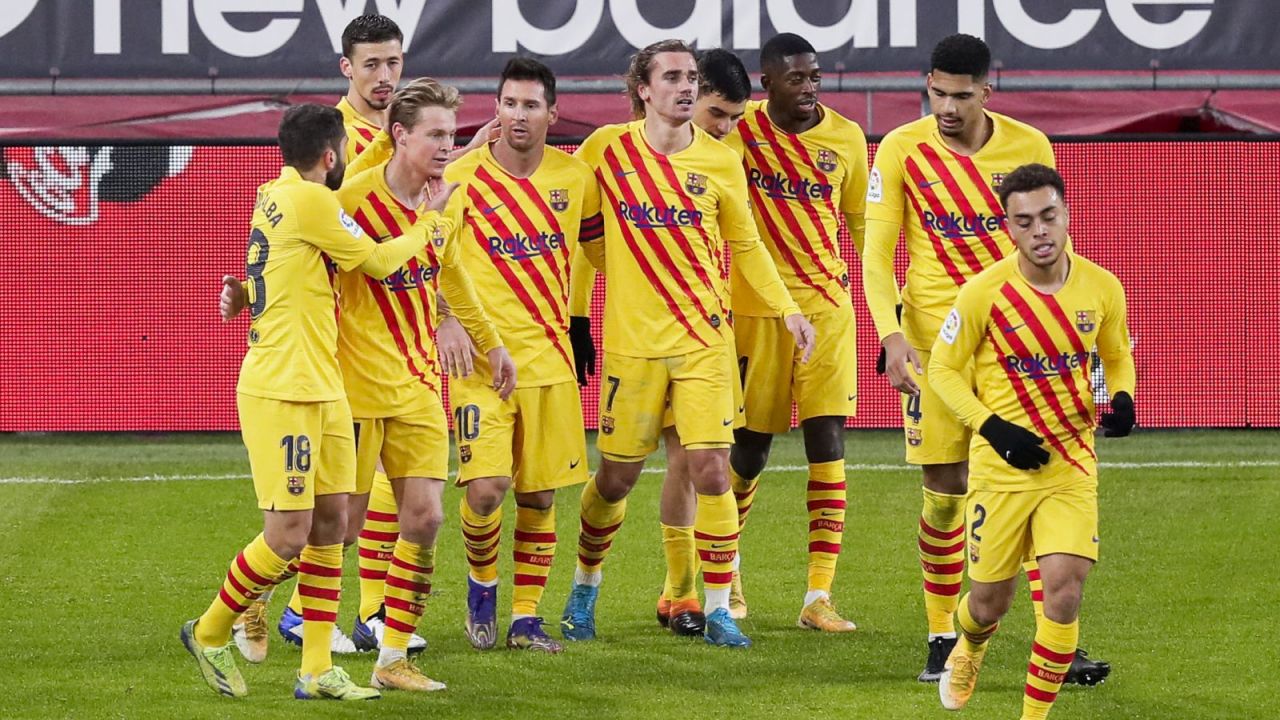 FC Barcelona musi jak najszybciej odciążyć budżet (fot. Getty Images)