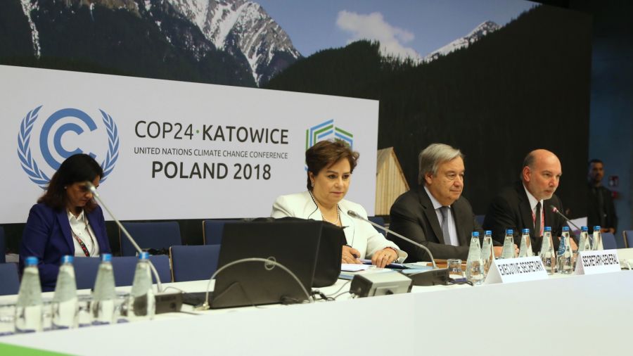 Szczyt COP24 miał zakończyć się w piątek. Fot. PAP/Andrzej Grygiel