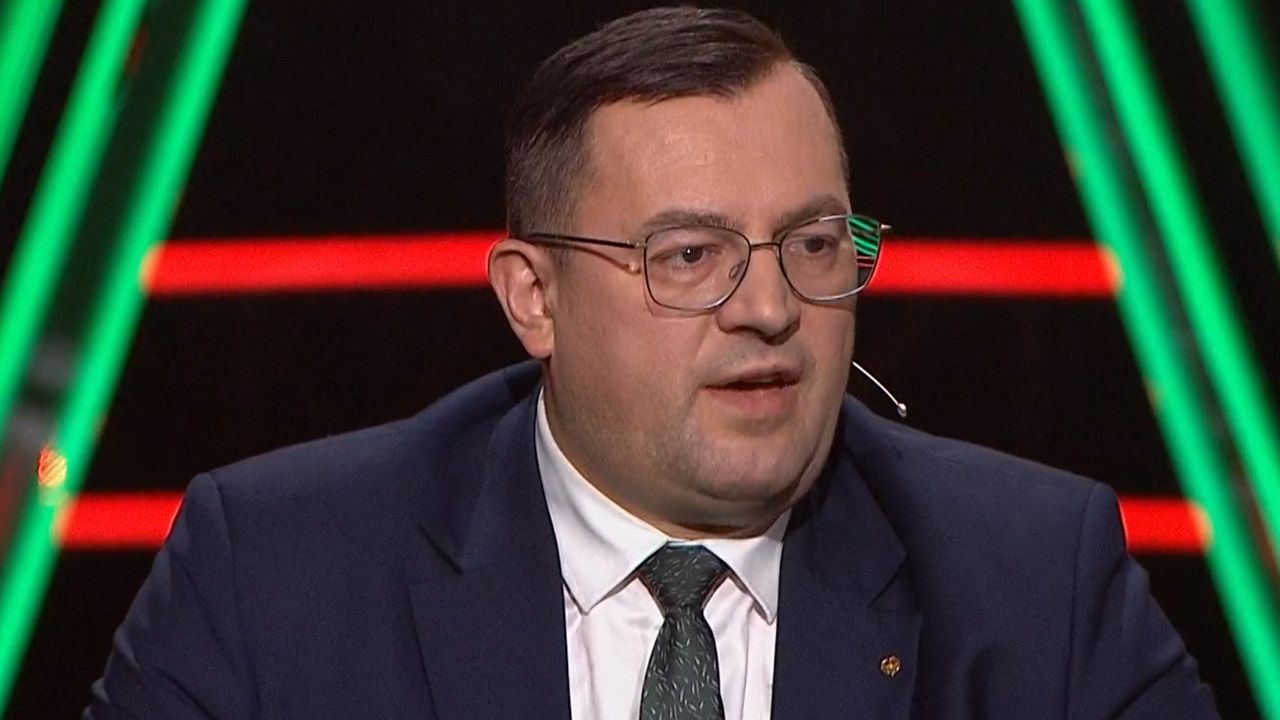 „Trójkąt polityczny”