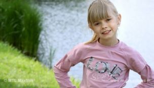 M jak Matejko… w różowej spódniczce?