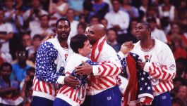 Koszykarze Stanów Zjednoczonych podczas IO w Barcelonie (fot. Getty Images)