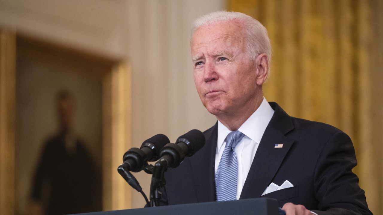 Joe Biden krytykowany za chaos w Afganistanie (fot. EPA/SHAWN THEW, PAP/EPA.) Joe Biden krytykowany za chaos w Afganistanie (fot. EPA/SHAWN THEW, PAP/EPA.)